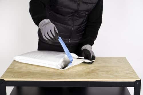 Enveloppe-isolante-autogonflable-strip bleu
