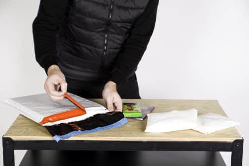 Enveloppe-isolante-autogonflable-strip autocollant